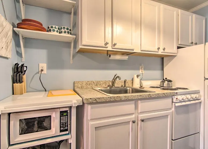 1 Mi To Waterfront Retreat In Ocean Apartment *